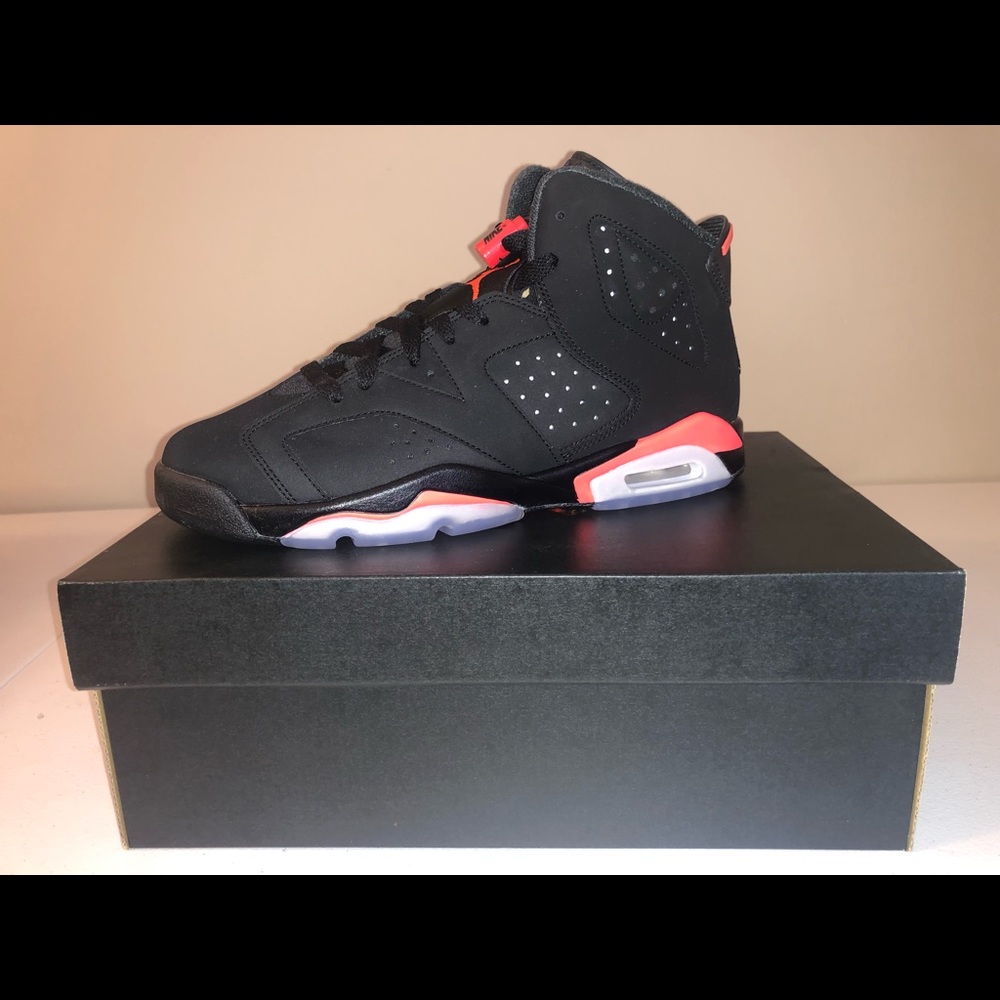 Jordan Infrared 6 Sz 7 NWT